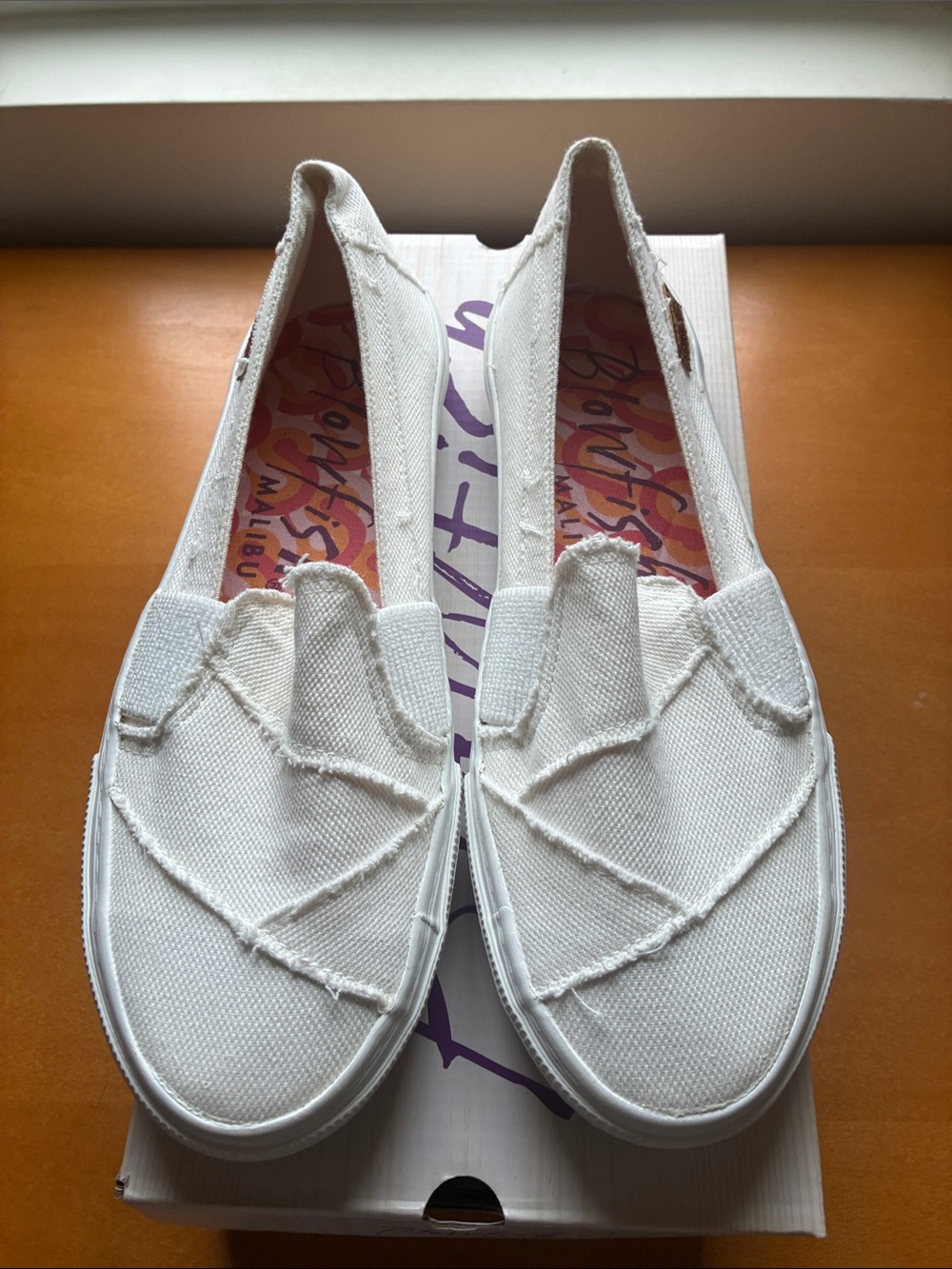NWT Blowfish Slip-On Canvas Flats in Off-White